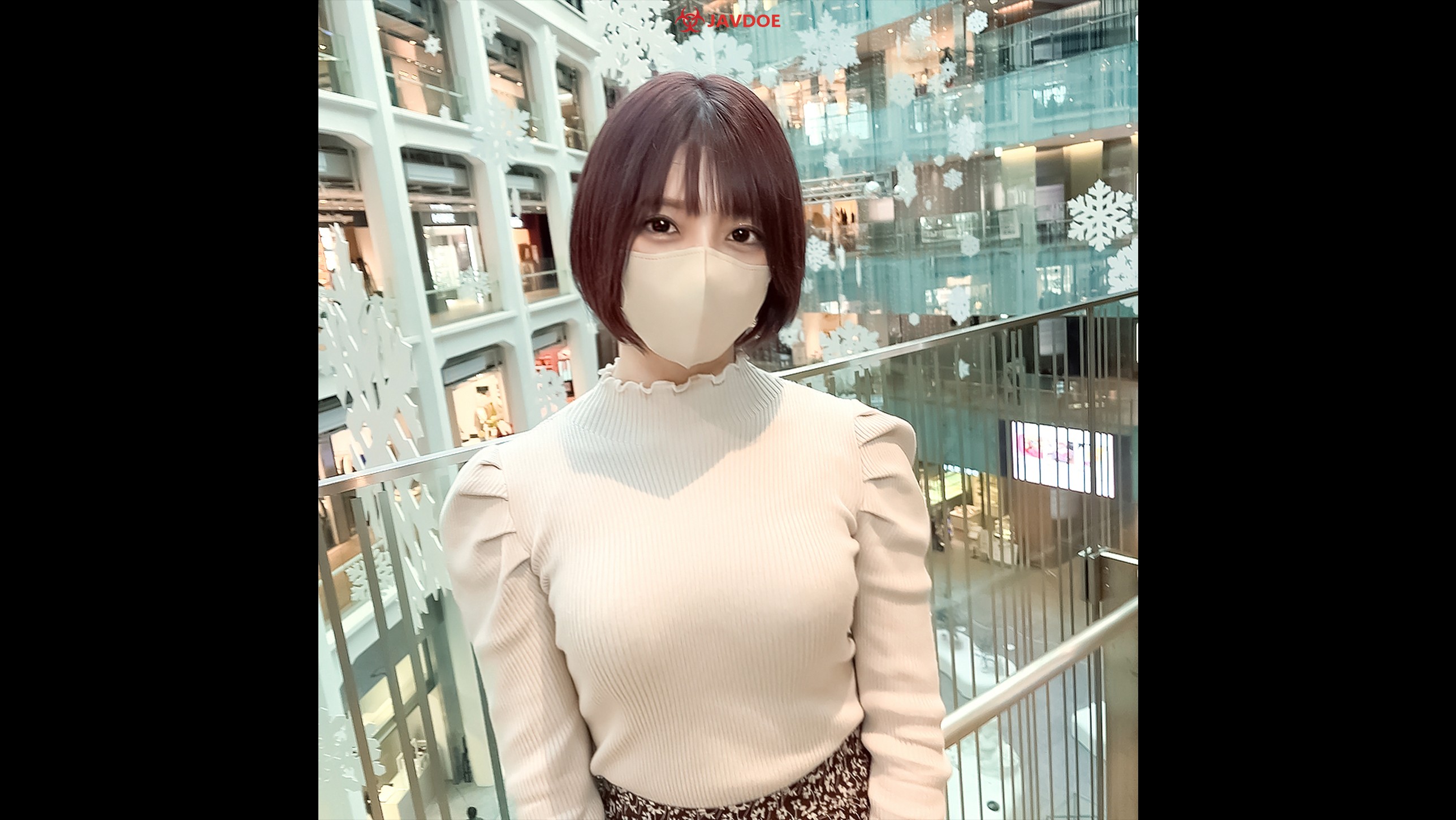 第一枪！ ！成功在青山挖到一个我在休息日去的漂亮理发师！ ！ ！事实上，这在工作中是不可想象的，而且对于一个 d!}