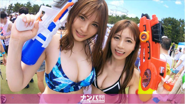 200GANA-2142 ファ●ファ●スプラッシュナンパ！ 某テーマパークで行われたフェスで見つけた水着美女二人組！会場の熱気でテンションMAXだったからすんなりお持ち帰り成功！一人がトイレに立っている間にもう一人を二人がかりでエッチなイタズラを仕掛け、その勢いで4P開始♪}